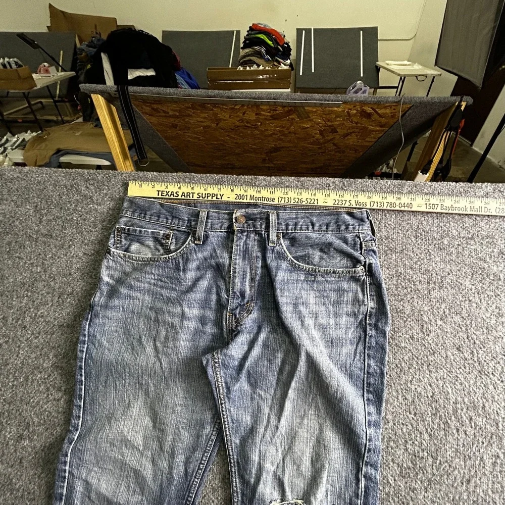 Levi's Jeans Mens Size 36x32 Blue Distressed Straight Leg Denim Ripped Casual